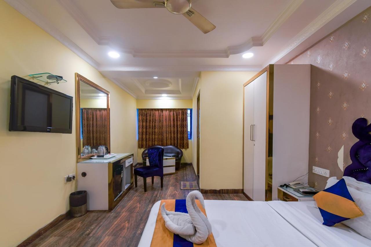 Hotel N S International Kolkata Exterior photo