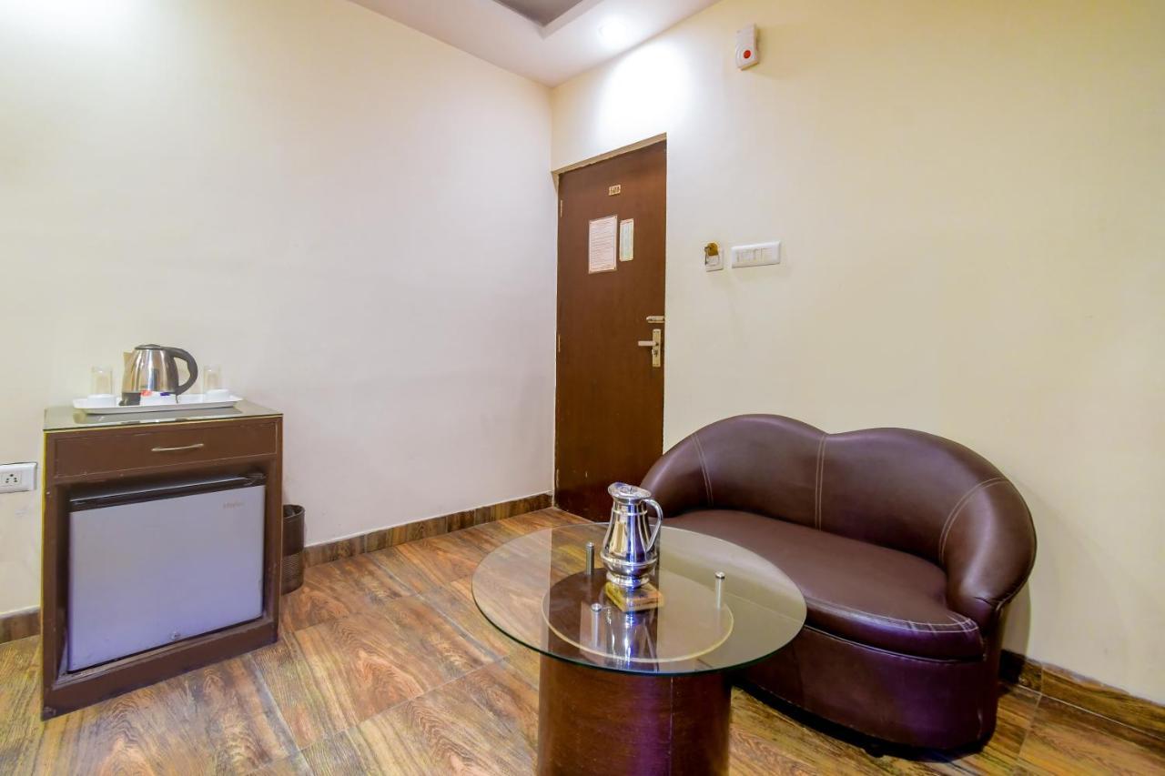 Hotel N S International Kolkata Exterior photo